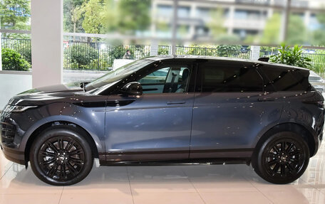 Land Rover Range Rover Evoque II, 2025 год, 5 850 000 рублей, 2 фотография