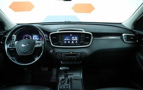 KIA Sorento III Prime рестайлинг, 2018 год, 2 150 000 рублей, 12 фотография