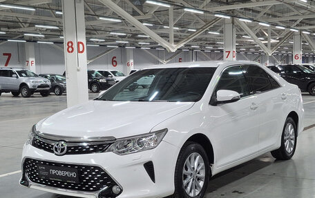 Toyota Camry, 2015 год, 1 760 000 рублей, 5 фотография