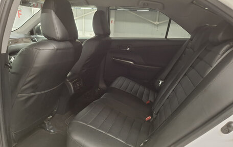 Toyota Camry, 2015 год, 1 760 000 рублей, 16 фотография