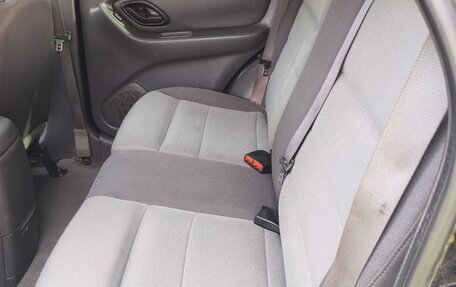 Ford Escape II, 2004 год, 500 000 рублей, 11 фотография