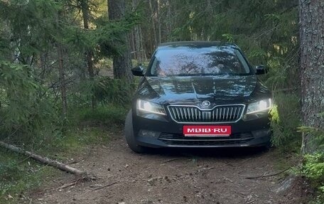 Skoda Superb III рестайлинг, 2017 год, 1 700 000 рублей, 1 фотография