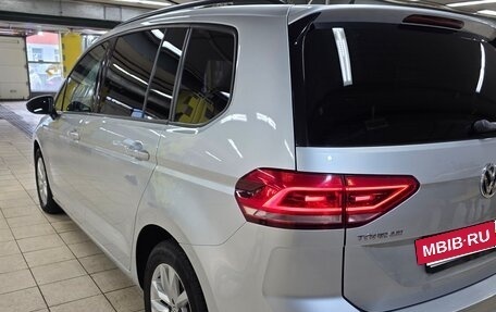 Volkswagen Touran III, 2019 год, 2 300 000 рублей, 9 фотография