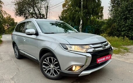 Mitsubishi Outlander III рестайлинг 3, 2018 год, 2 229 000 рублей, 23 фотография