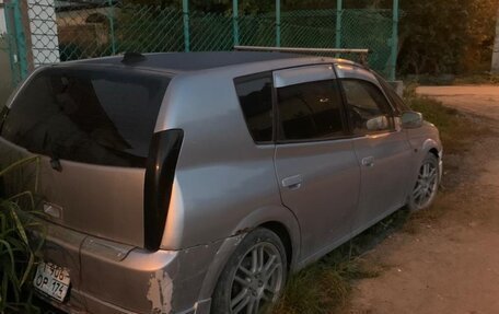 Toyota Opa I рестайлинг, 2001 год, 350 000 рублей, 3 фотография