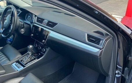 Skoda Superb III рестайлинг, 2017 год, 1 700 000 рублей, 9 фотография