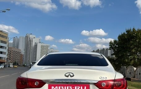 Infiniti Q50 I рестайлинг, 2014 год, 1 850 000 рублей, 4 фотография