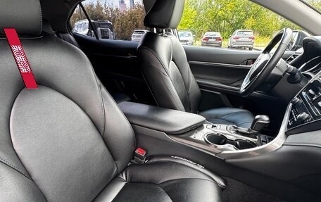 Toyota Camry, 2021 год, 3 800 000 рублей, 16 фотография