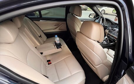 BMW 5 серия, 2010 год, 1 730 000 рублей, 13 фотография