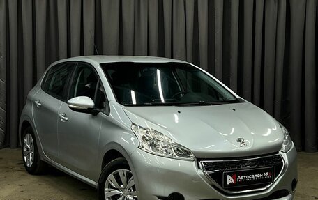 Peugeot 208 II, 2014 год, 599 888 рублей, 2 фотография
