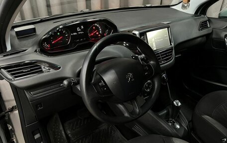 Peugeot 208 II, 2014 год, 599 888 рублей, 7 фотография
