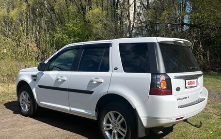 Land Rover Freelander II рестайлинг 2, 2013 год, 1 890 000 рублей, 3 фотография