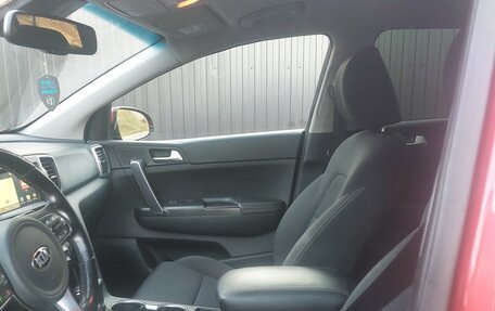 KIA Sportage IV рестайлинг, 2017 год, 1 900 000 рублей, 8 фотография