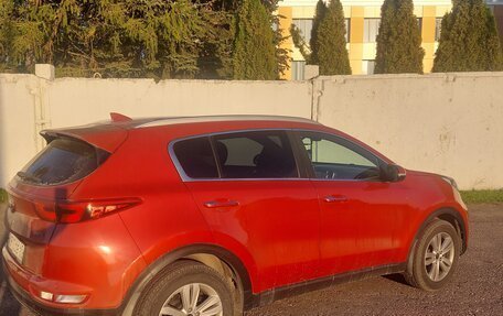 KIA Sportage IV рестайлинг, 2017 год, 1 900 000 рублей, 10 фотография