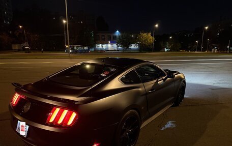 Ford Mustang VI рестайлинг, 2016 год, 3 600 000 рублей, 3 фотография
