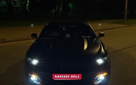 Ford Mustang VI рестайлинг, 2016 год, 3 600 000 рублей, 6 фотография