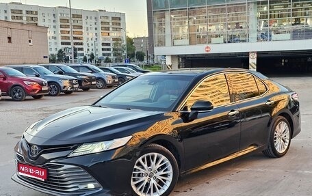 Toyota Camry, 2018 год, 2 200 000 рублей, 1 фотография