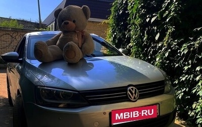 Volkswagen Jetta VI, 2012 год, 850 000 рублей, 1 фотография
