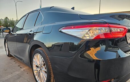 Toyota Camry, 2018 год, 2 200 000 рублей, 11 фотография