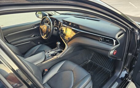 Toyota Camry, 2018 год, 2 200 000 рублей, 23 фотография