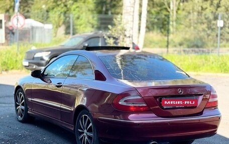 Mercedes-Benz CLK-Класс, 2003 год, 950 000 рублей, 2 фотография