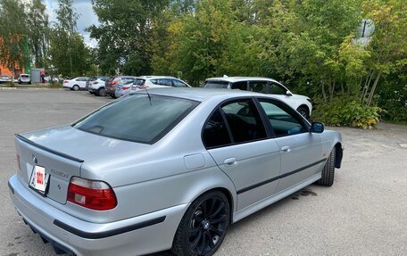 BMW 5 серия, 2002 год, 825 000 рублей, 12 фотография