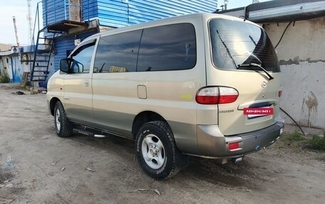 Hyundai H-1 II рестайлинг, 2006 год, 1 500 000 рублей, 4 фотография