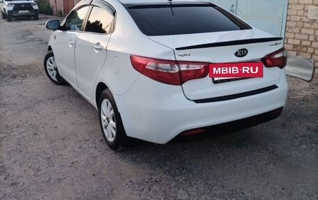 KIA Rio III рестайлинг, 2014 год, 850 000 рублей, 3 фотография