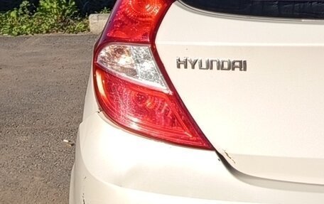Hyundai Solaris II рестайлинг, 2015 год, 950 000 рублей, 10 фотография