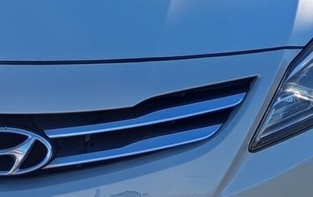 Hyundai Solaris II рестайлинг, 2015 год, 950 000 рублей, 11 фотография
