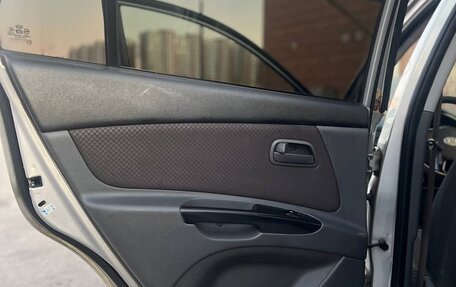 KIA Rio II, 2010 год, 650 000 рублей, 6 фотография