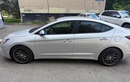 Hyundai Elantra VI рестайлинг, 2018 год, 1 400 000 рублей, 2 фотография