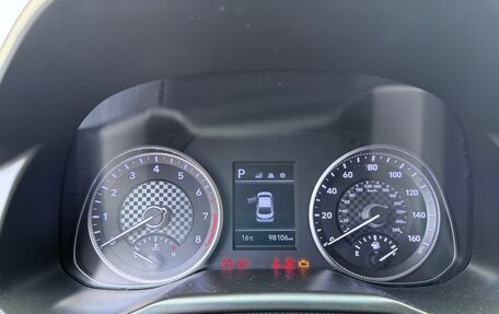 Hyundai Elantra VI рестайлинг, 2018 год, 1 400 000 рублей, 7 фотография