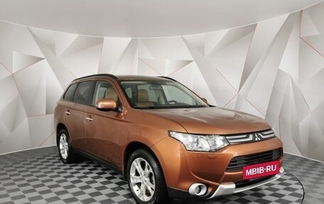 Mitsubishi Outlander III рестайлинг 3, 2012 год, 1 495 000 рублей, 3 фотография