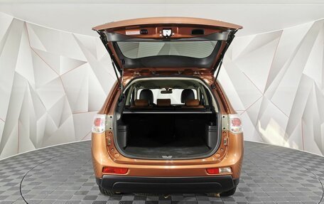 Mitsubishi Outlander III рестайлинг 3, 2012 год, 1 495 000 рублей, 12 фотография