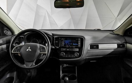 Mitsubishi Outlander III рестайлинг 3, 2012 год, 1 495 000 рублей, 14 фотография