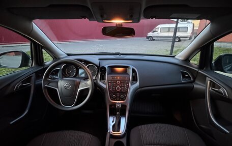 Opel Astra J, 2013 год, 1 050 000 рублей, 9 фотография