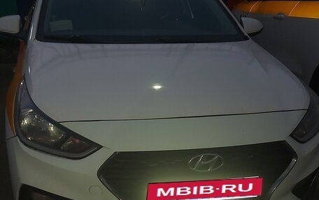 Hyundai Solaris II рестайлинг, 2018 год, 660 000 рублей, 4 фотография