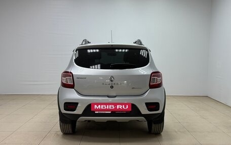 Renault Sandero II рестайлинг, 2019 год, 1 210 000 рублей, 5 фотография