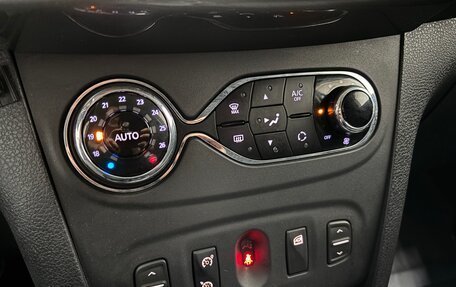 Renault Sandero II рестайлинг, 2019 год, 1 210 000 рублей, 17 фотография