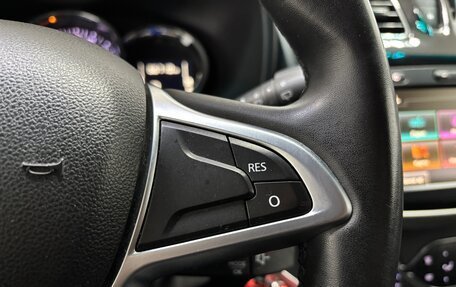 Renault Sandero II рестайлинг, 2019 год, 1 210 000 рублей, 20 фотография