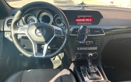 Mercedes-Benz C-Класс, 2013 год, 1 300 000 рублей, 10 фотография