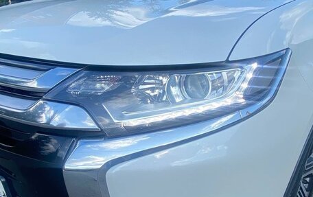Mitsubishi Outlander III рестайлинг 3, 2017 год, 2 150 000 рублей, 24 фотография