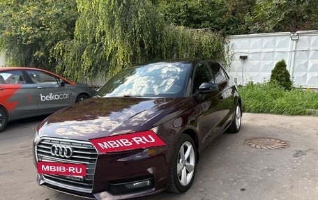 Audi A1, 2016 год, 1 450 000 рублей, 2 фотография