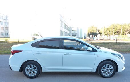 Hyundai Solaris II рестайлинг, 2017 год, 1 150 000 рублей, 13 фотография