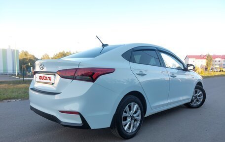 Hyundai Solaris II рестайлинг, 2017 год, 1 150 000 рублей, 25 фотография