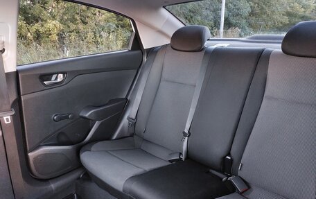 Hyundai Solaris II рестайлинг, 2017 год, 1 150 000 рублей, 22 фотография