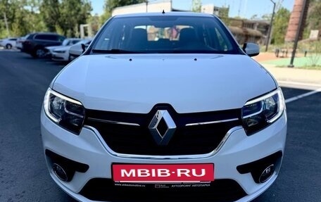 Renault Logan II, 2020 год, 1 фотография