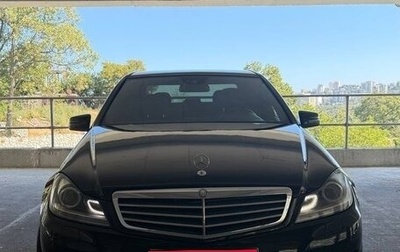 Mercedes-Benz C-Класс, 2011 год, 1 300 000 рублей, 1 фотография