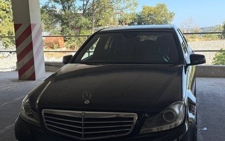 Mercedes-Benz C-Класс, 2011 год, 1 300 000 рублей, 2 фотография